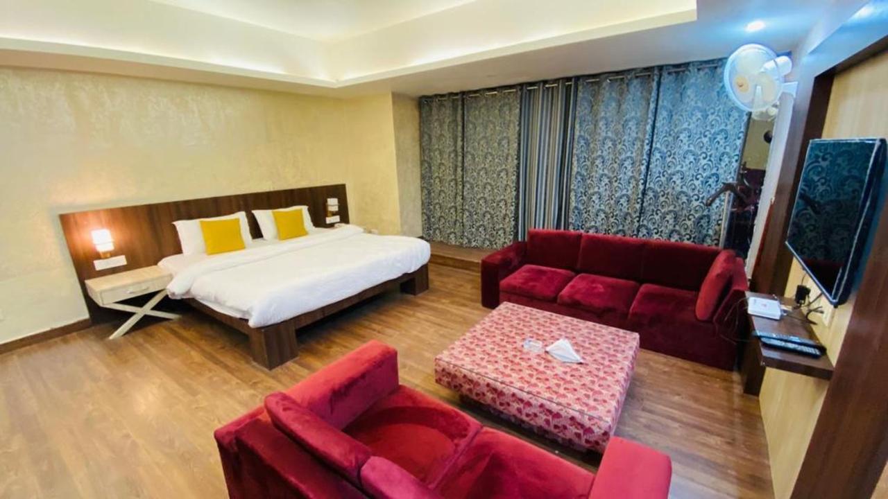 Hotel Black Panther 3*