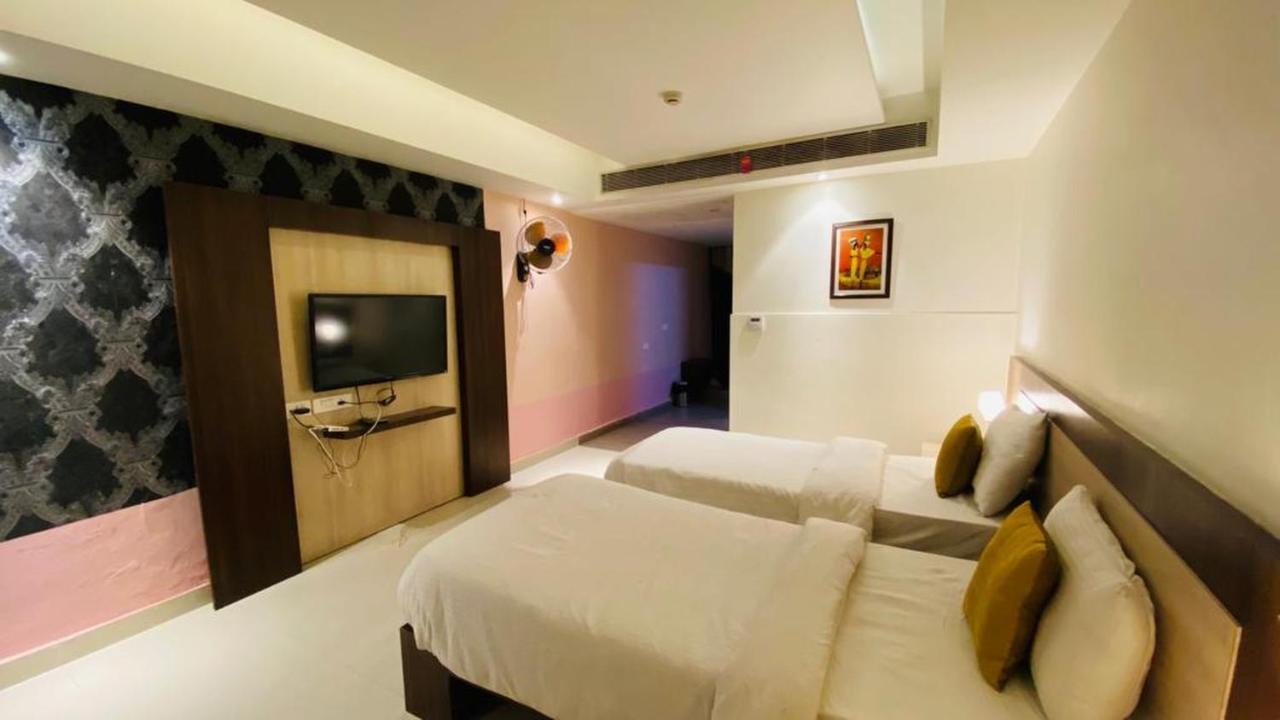 Hotel Black Panther 3*