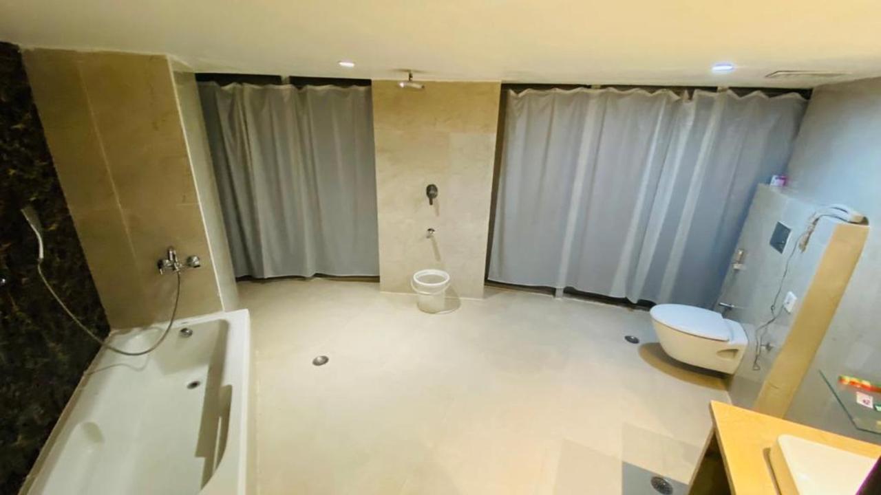 Hotel Black Panther 3*