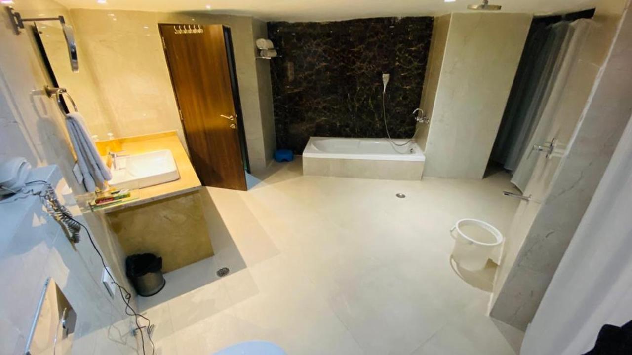 Hotel Black Panther Ganganagar